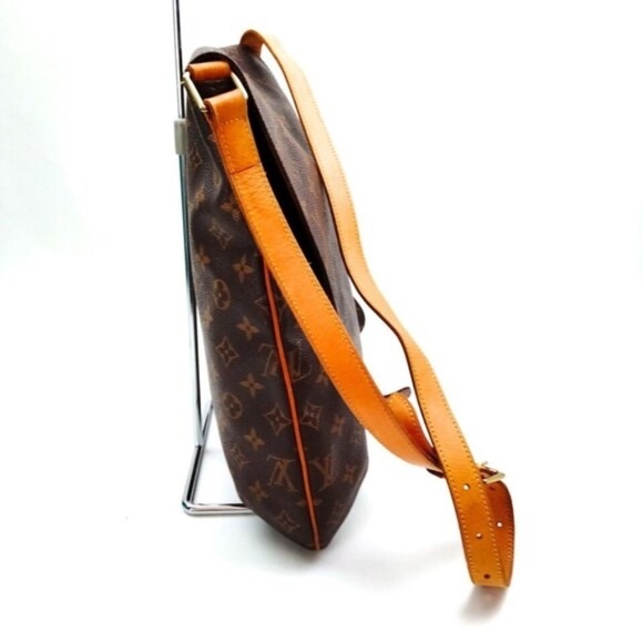 100% Authentic Louis Vuitton Musette Brown Monogram Shoulder Bag - Picture 3 of 9